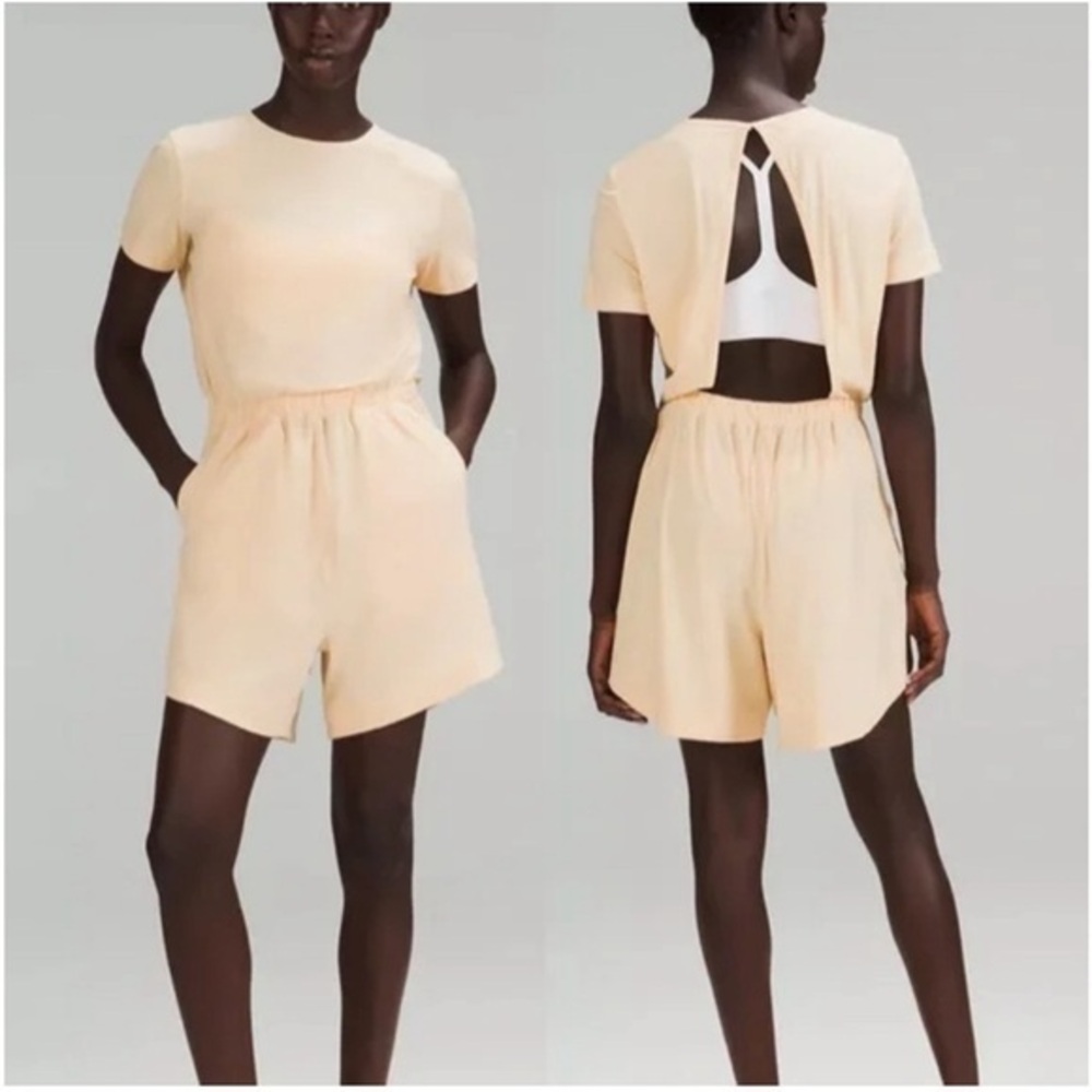 Lululemon Lightweight High-Neck Romper - Prosecco size 0